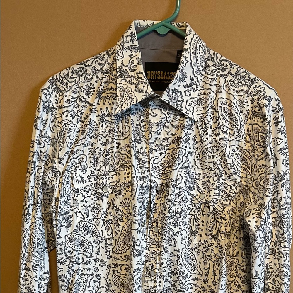 Gray paisley western shirt with pearl snaps